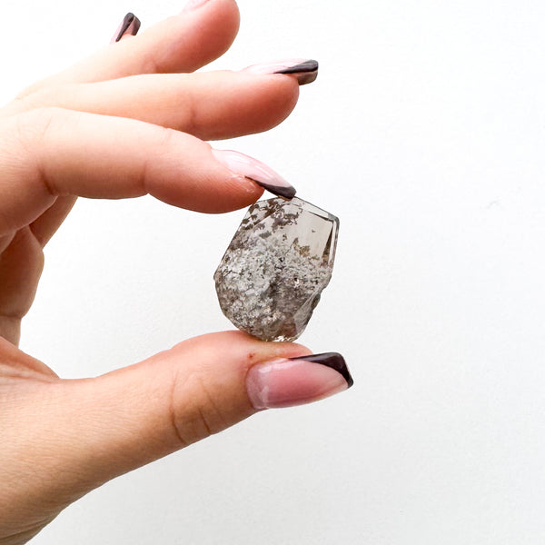 Freeform AAA Garden Quartz